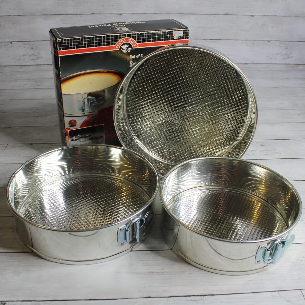 Springform Cheesecake Round Cake Pans - Picture 4 of 4